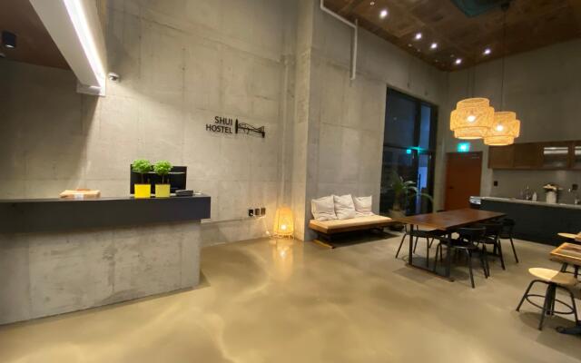 Shui Hostel