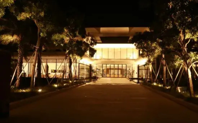 Wu Mountain Trail Bay Resort Hotel