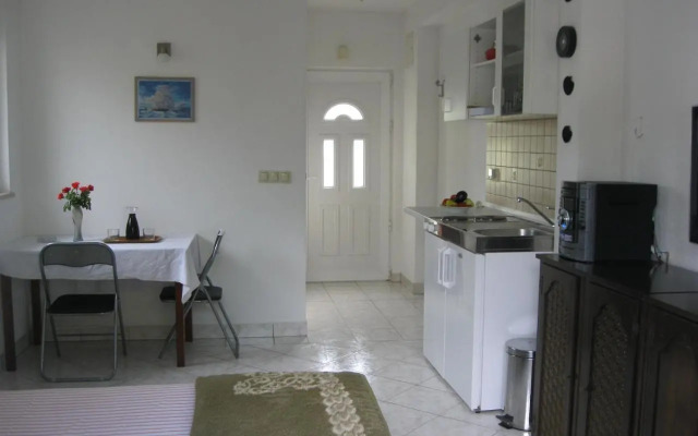 Seaside apartment for 2 p