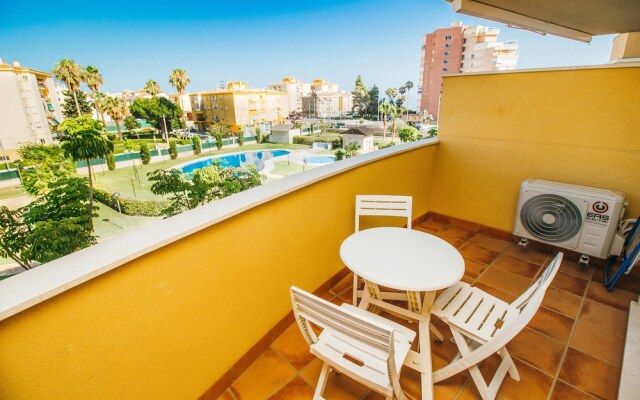 Espectacular residencial en 2ª linea Piscina/Tenis