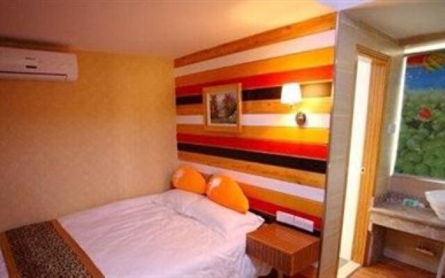 Xiamen Gulangyu Islet Carrot Family Hotel