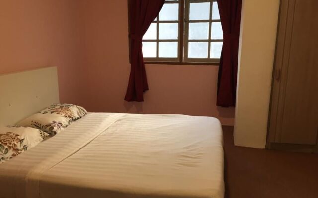 OYO Home 90412 N'ain Homestay