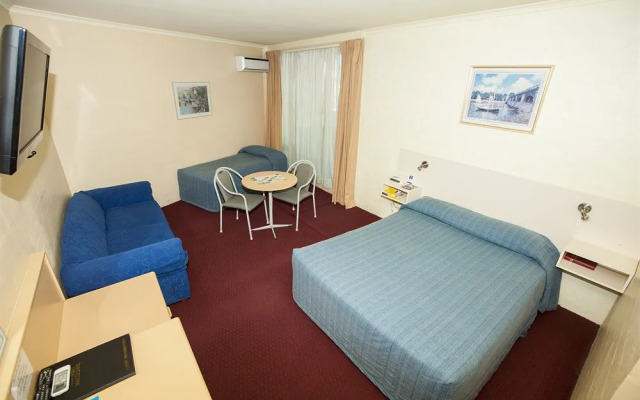 Best Western Palm Court Motor Inn