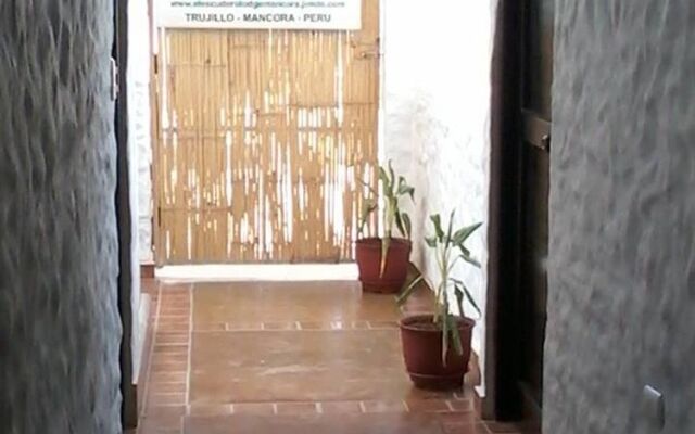 El Escudero Lodge