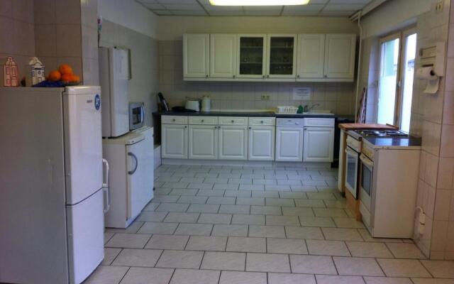Backpackers Inn