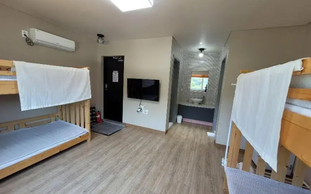 Dodam Guesthouse - Hostel