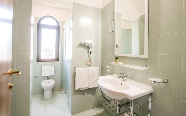 Laurito Resort & Spa