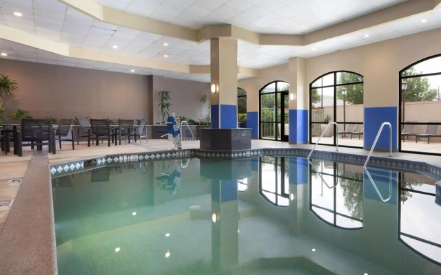 Embassy Suites by Hilton Dallas Near the Galleria