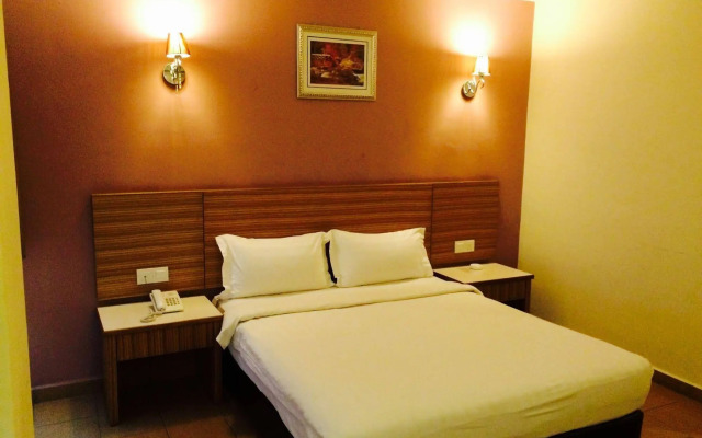 Grand Court Hotel