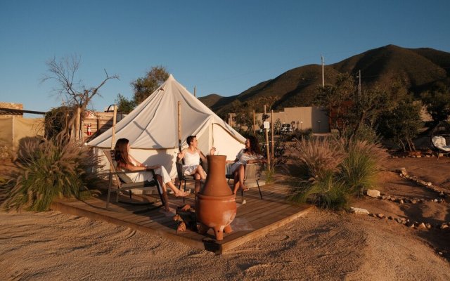 Glamping Valle de Guadalupe with private bathroom by Yuma Resort