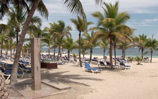 Coral Costa Caribe Beach Resort - All Inclusive