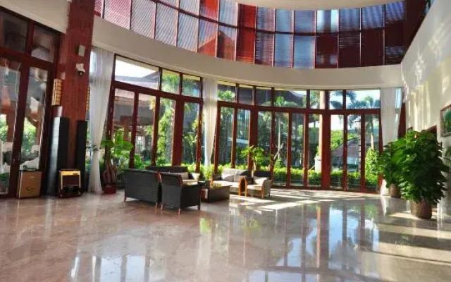 Banling Hot Spring Center