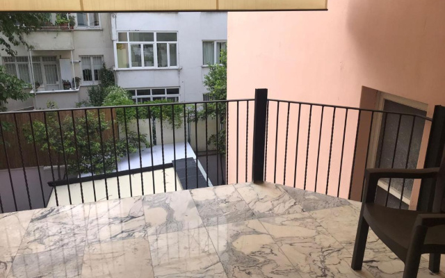 Monev Istanbul Apartments
