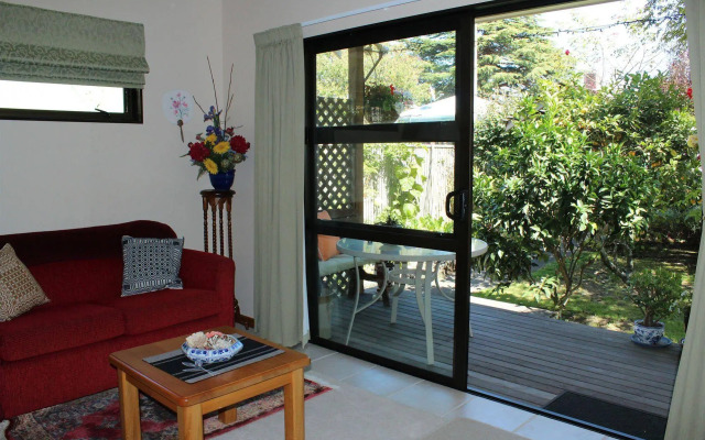 Annick House Bed and Breakfast