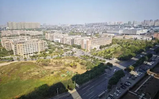 Mengya LOFT Cinema Apartment (Xinli Yinhuwan Branch)