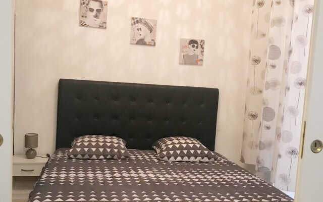 Lovely & Stylish Apartment - Port de Nice France