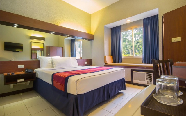 Microtel by Wyndham Eagle Ridge