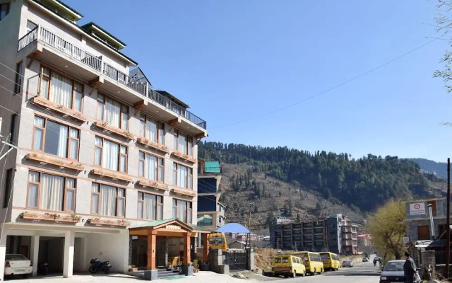 The Woodbine by OYO Rooms
