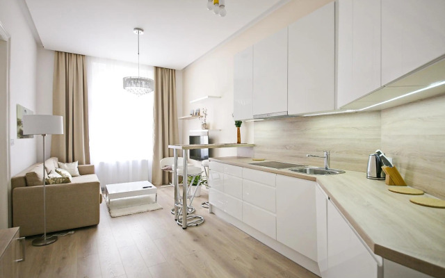 Luxury Center Apt. Charles bridge walking distance