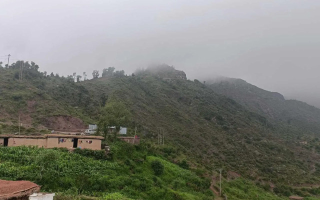 POP 92374 Sanjana Homestay