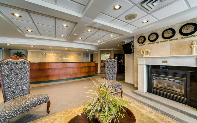 Monte Carlo Inn Oakville Suites