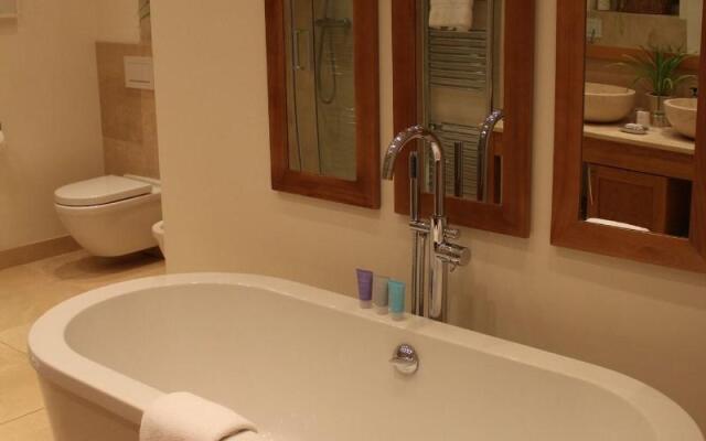 Rowton Hall Hotel and Spa