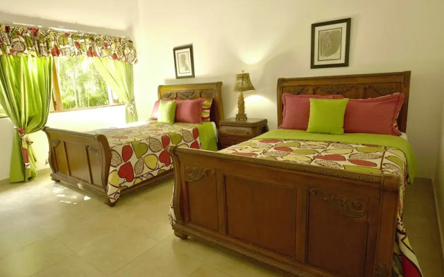 Villa MB