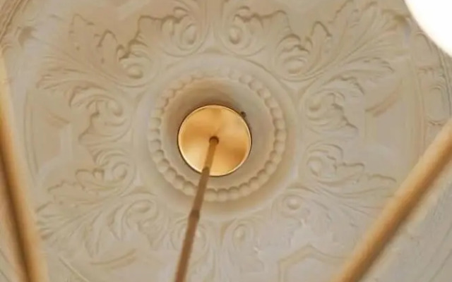 Roze Center Apartments