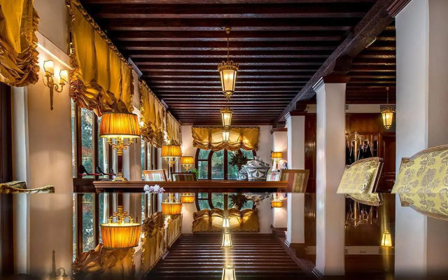 Villa Franceschi Hotel & Resort