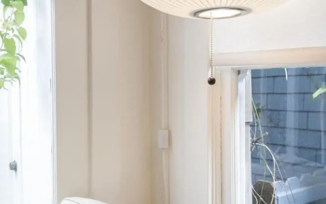 Wavecrest Walk Street by Onefinestay