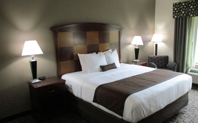 Best Western Carthage Inn & Suites