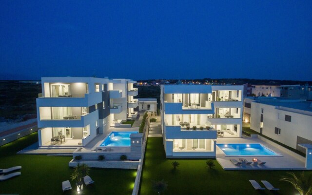 Apartments & Rooms Pool Villas Maris B