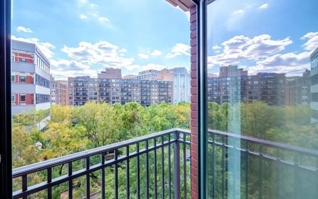 Thomas Circle Apartments by Global