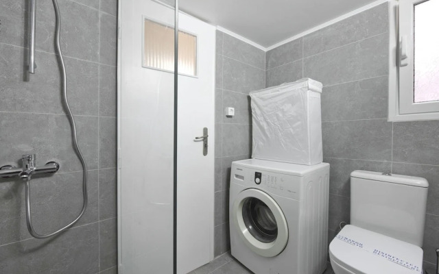 Alemar in Kalithea With 1 Bedrooms and 1 Bathrooms