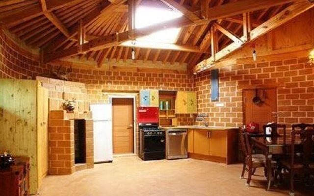 Ganghwadored Clay Story Pension