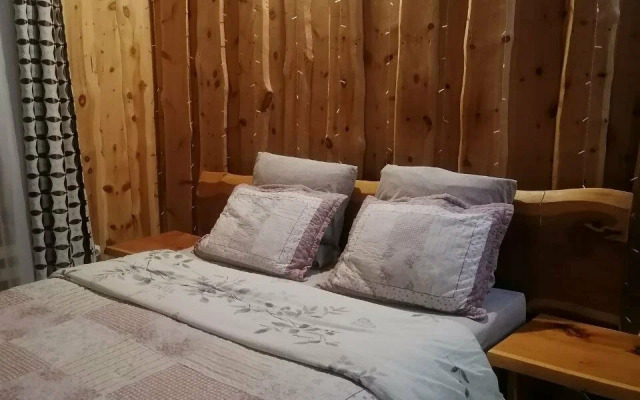 Country House Teletskoye (Кантри Хаус Телецкое)