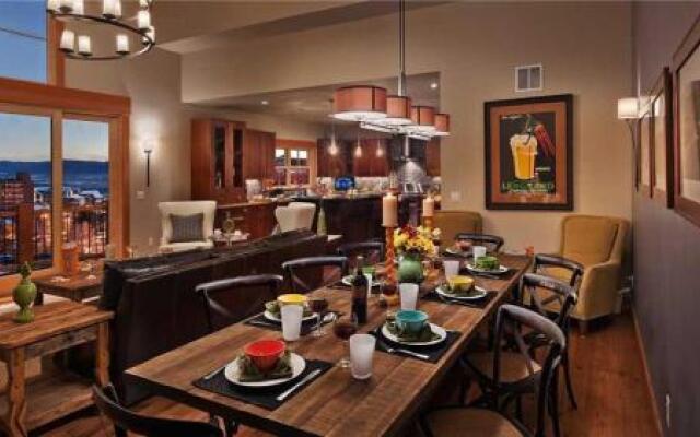 Sunshine Peak Chalet