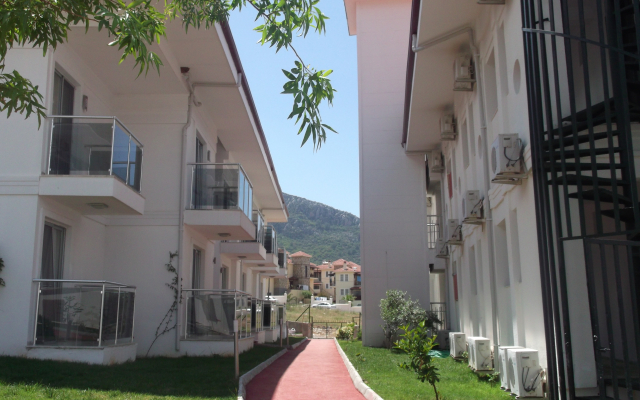 Sunshine Holiday Resort