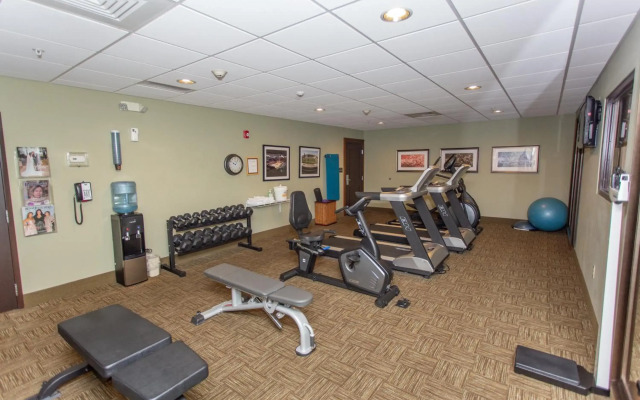 Staybridge Suites Bowling Green by IHG
