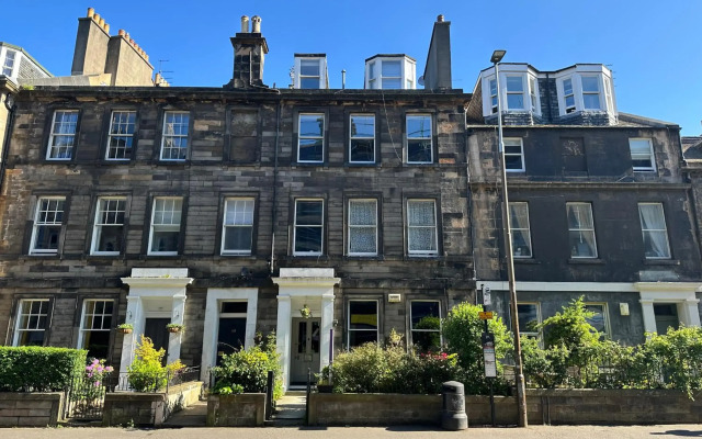 The Valentine Townhouse Hotel
