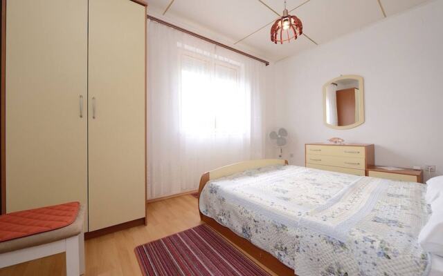 Spacious Holiday House Domenico
