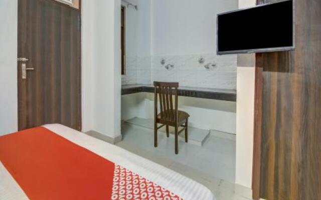 OYO Flagship 26759 BJ Residency