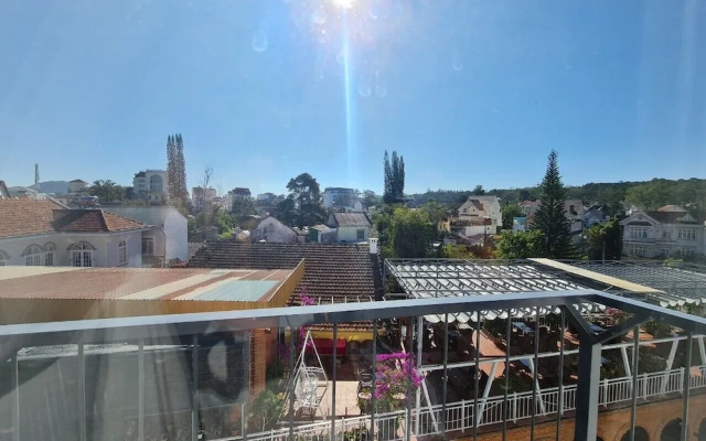 Mille Fleurs 02 Hotel