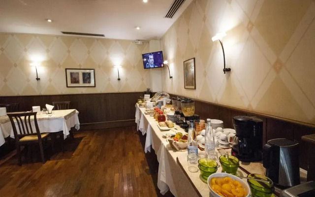 Hotel Italia