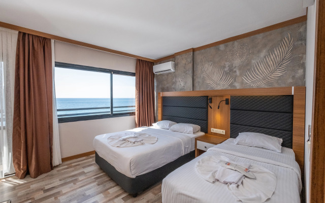 Sunday Beach Hotel