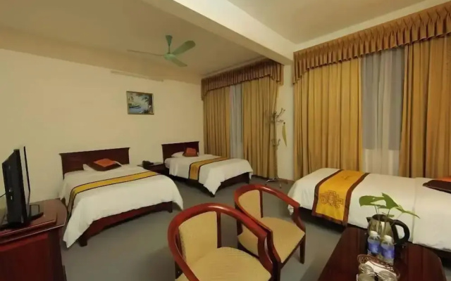 Khan Quang Do Hotel