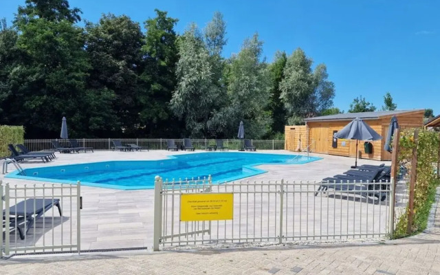 Sunshine Comfortable Holiday Residence