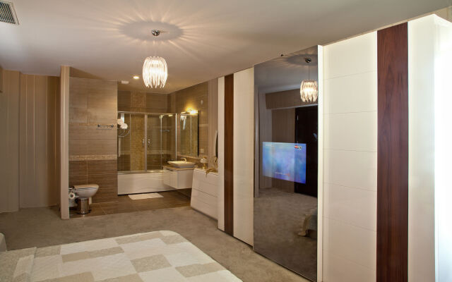 Golf Royal İstanbul Residence