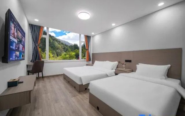 Kangding Xinyue Homestay