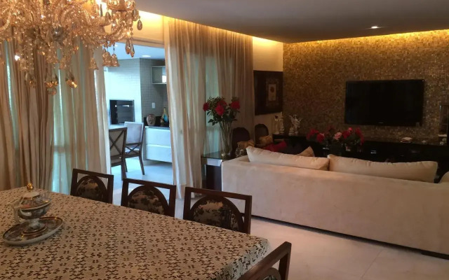 Apt Luxo 4 quartos Barra